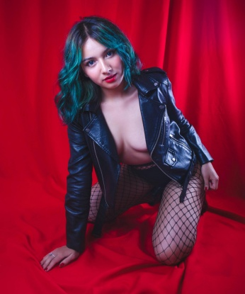 Анкета проститутки Яся - город Акбердино, 18 лет, №3358